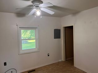 4817 N Eight Mile Rd, Pinconning, MI 48650