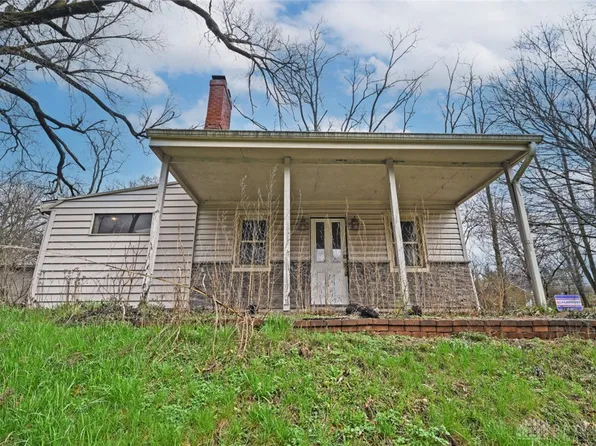 3964 Hubble Rd, Cincinnati, OH 45247