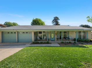 531 Mountain Lake Dr, Woodway, TX 76712