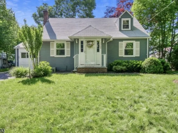 2208 Paff Pl, Scotch Plains, NJ 07076