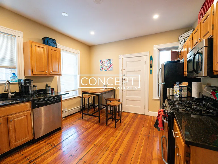 63 Hillside St #1 — Photo 16