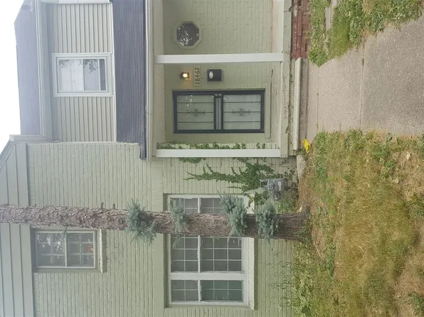 18462 Gruebner St, Detroit, MI 48234