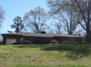 2260 Fairview Dr, Gastonia, NC 28052