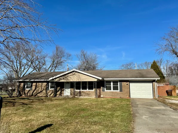 568 Hanover Dr, Hanover, IN 47243