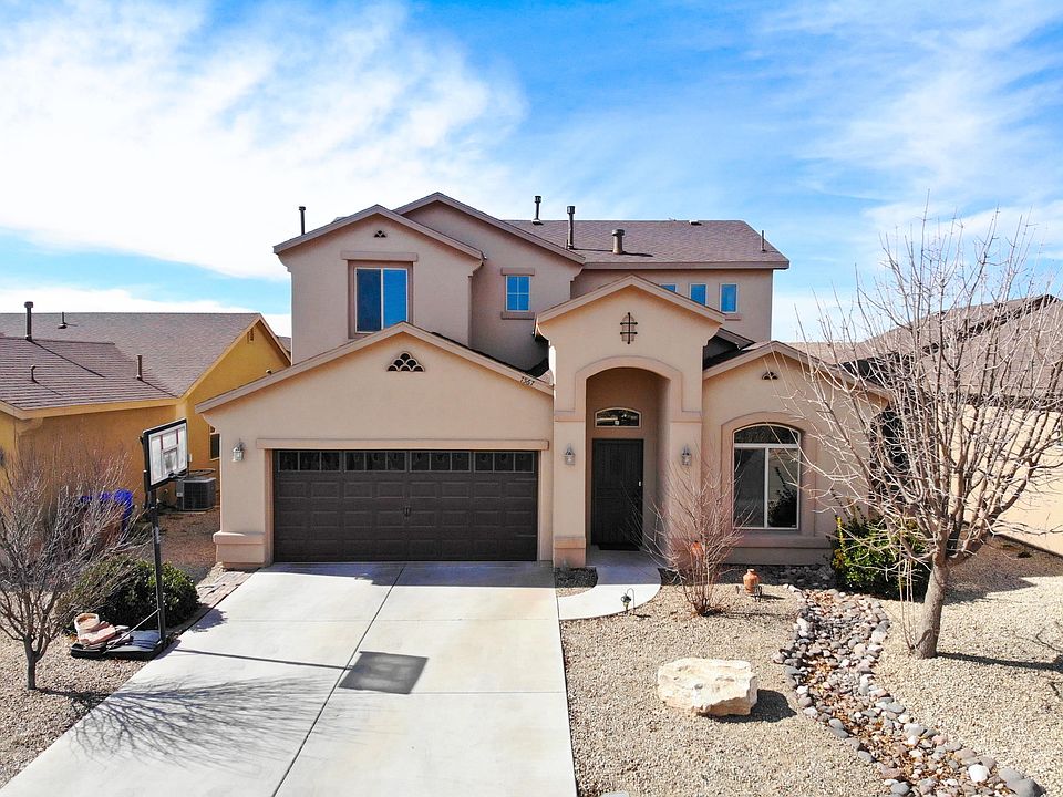 1st image of 7567 Vista De Oeste Pl