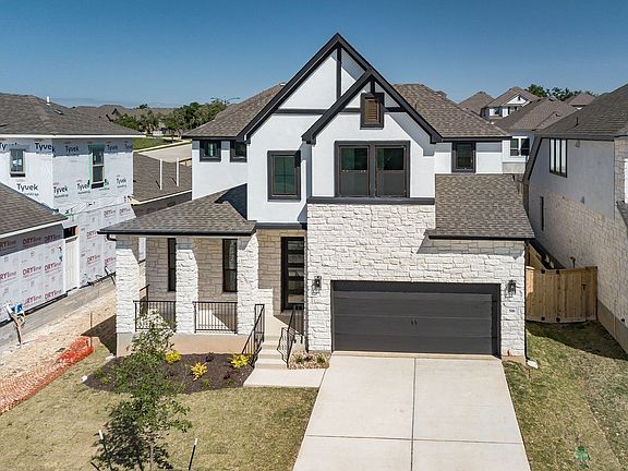 2nd image of 516 Crescent Heights Dr