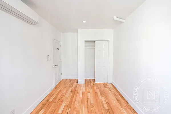 Rented by Nolita Group | media 21