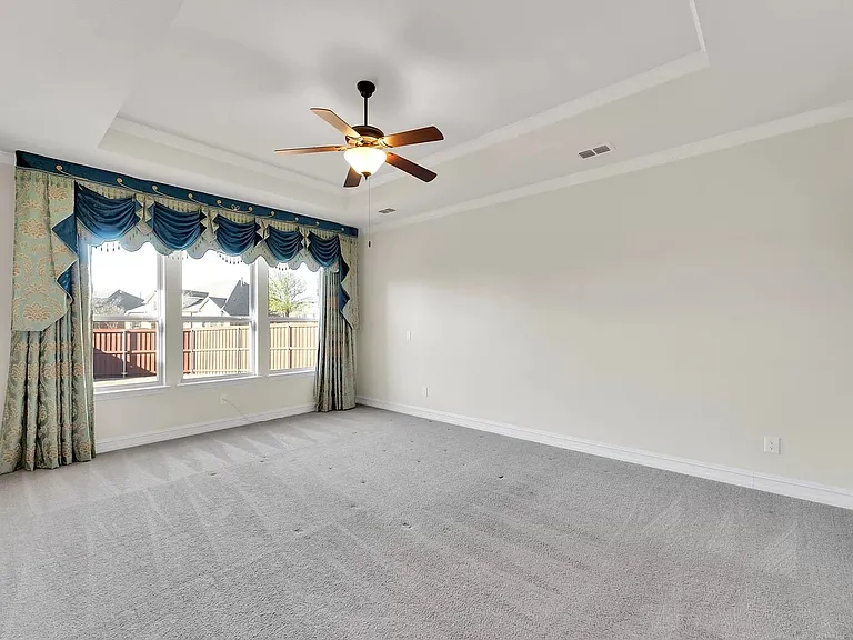 1044 Palmetto Dr — Photo 15