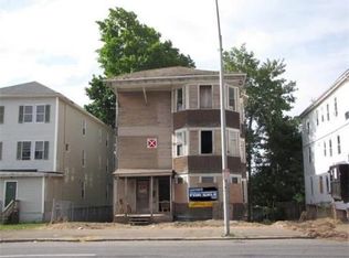 74 Hamilton St, Worcester, MA 01604