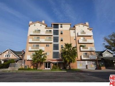 1026 S Oxford Ave UNIT 401, Los Angeles, CA, 90006
