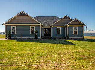 743 Summers Rd, Auburn, KY 42206