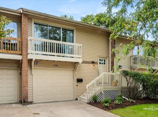 1538 Elder Dr, Aurora, IL 60506