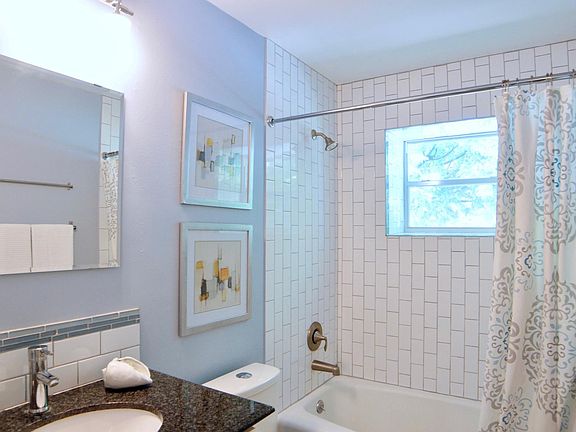 3rd image of 1521 Missouri St #3