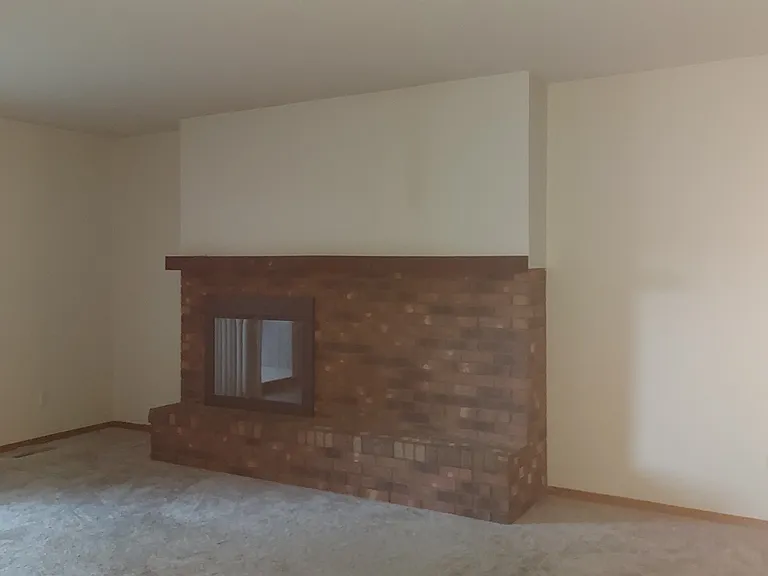 1908 S Marday Ave — Photo 11