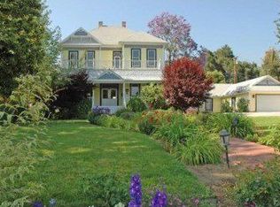 225 Monroe Pl, Monrovia, CA 91016