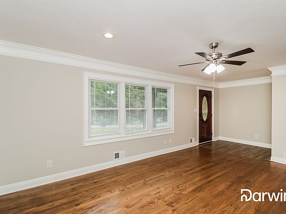 5th image of 3404 Sherrod Dr SW