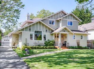 1464 Saint Patrick St, Oak Bay, BC