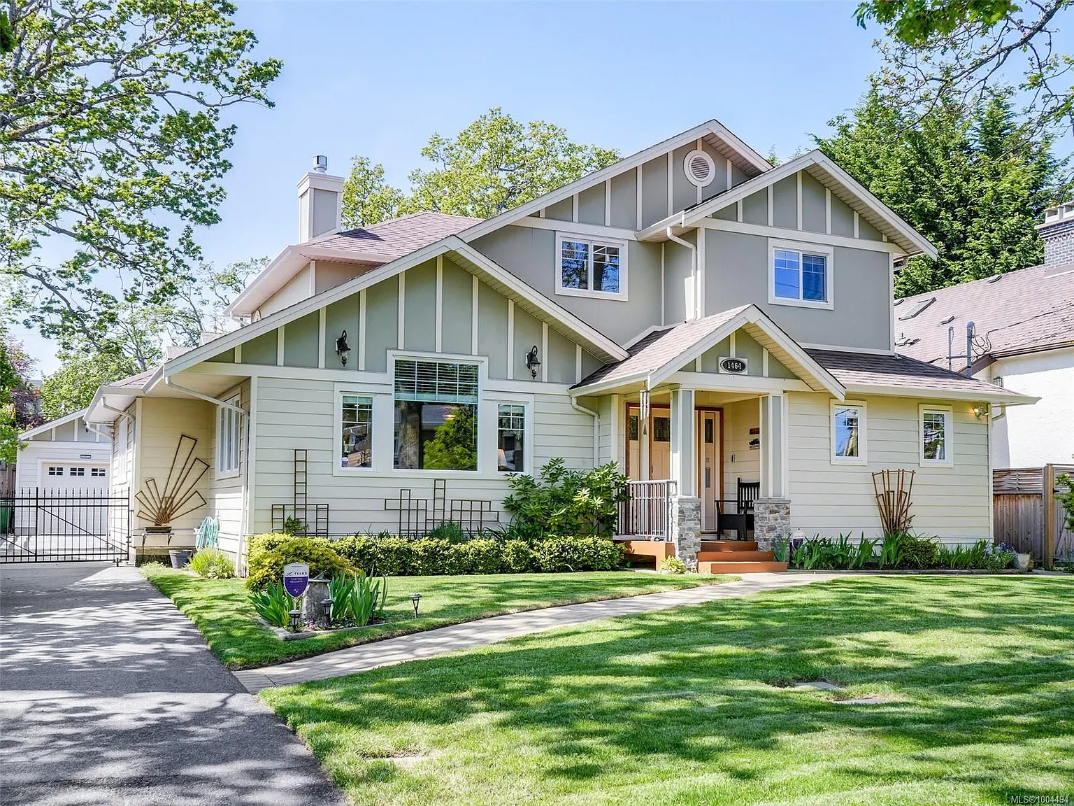 1464 Saint Patrick St photo 1