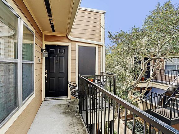 3rd image of 708 Bering Dr APT K