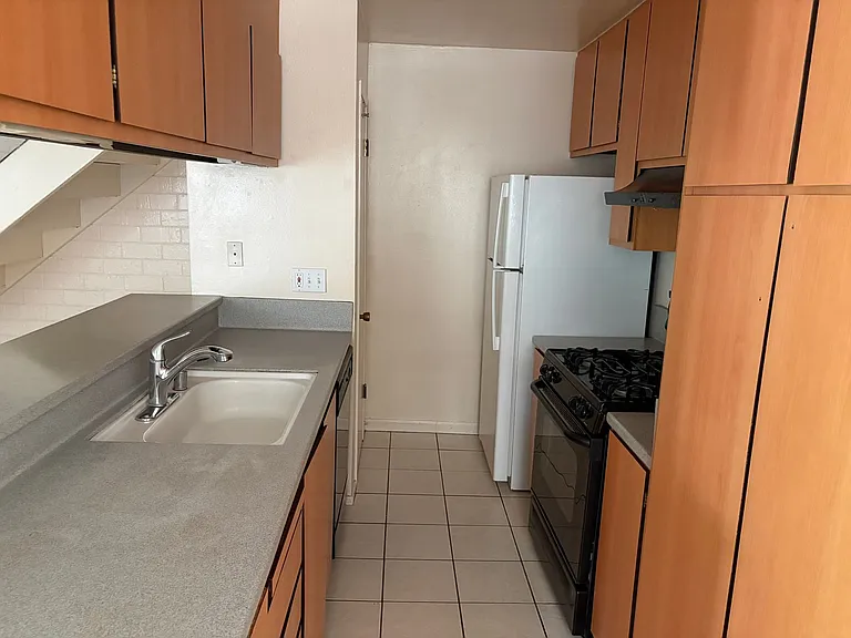 6228 Longford Dr #3 — Photo 7