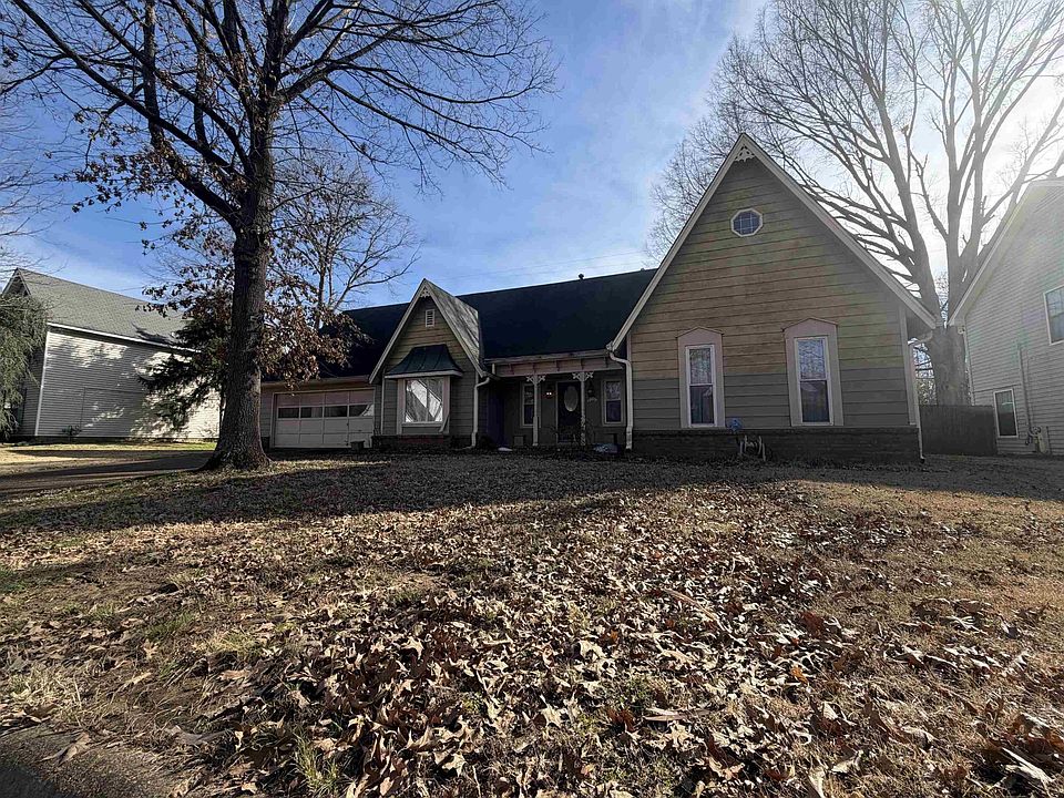 1st image of 5795 S Lake Oaks Dr