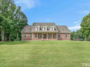 221 Westbrooke Dr, Sanford, NC 27330