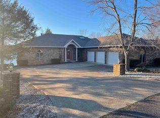 12 Resplandor Loop, Hot Springs Village, AR 71909