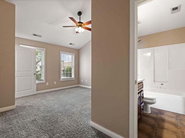 lexington-kentucky-446956486 picture