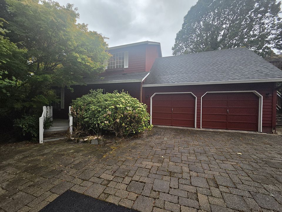 1st image of 23812 NW Meuller Rd