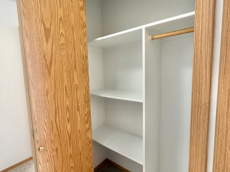 489 S Angus Ave #4 — Photo 7