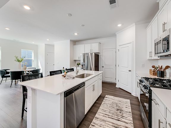 5th image of 1380 Adler Cove Ln