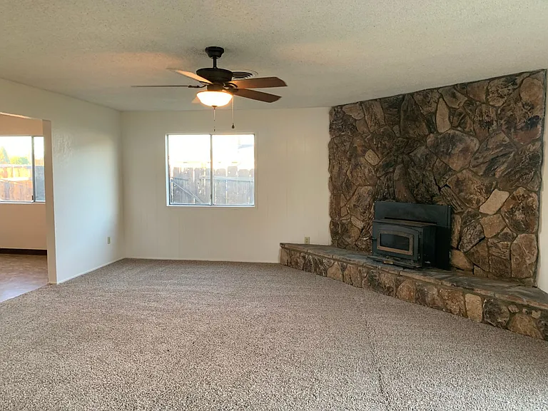 3469 Alta Mesa Dr — Photo 3
