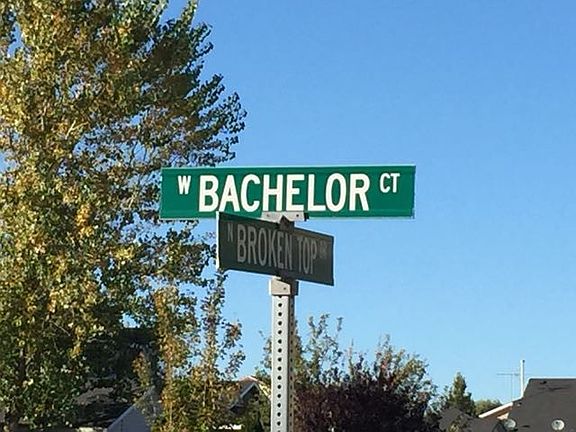 5th image of 11761 W Bachelor Ct
