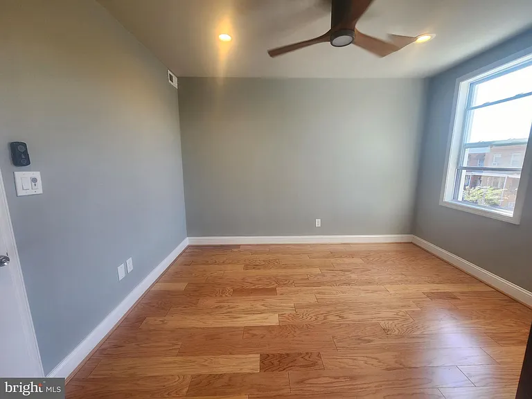 303 Folcroft St #2 — Photo 3