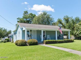 501 W Spring St, SWANSBORO, NC 28584