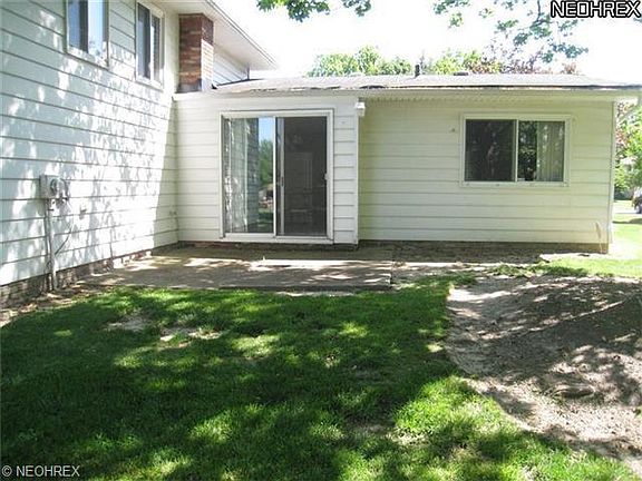 3rd image of 33005 E Nimrod St