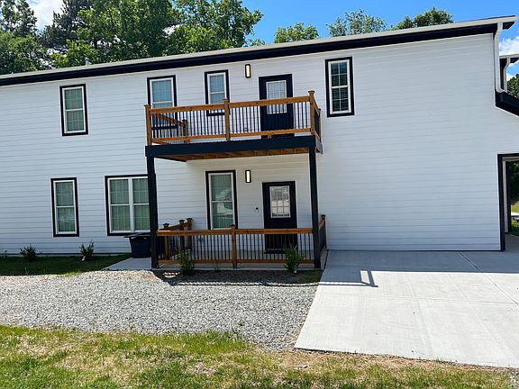 2nd image of 416 Dupree St #B3