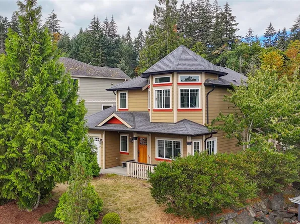 7972 Northview Dr, Crofton, BC V9L 5W7