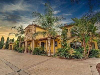 1120 E Sierra Madre Ave, Glendora, CA, 91741