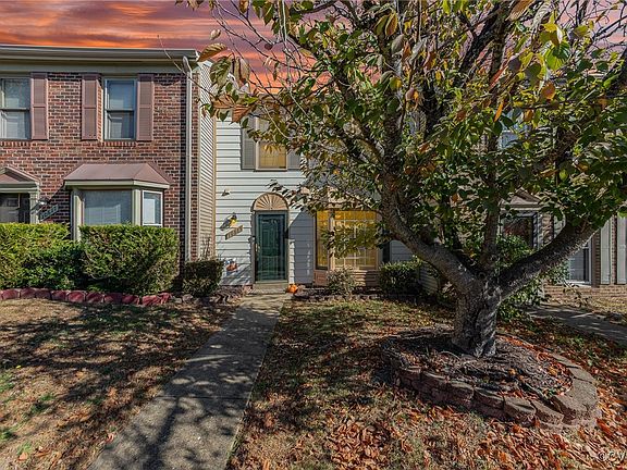 3rd image of 10615 Greta Lynn Ct