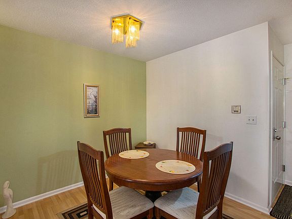 3rd image of 3137 Windcrest Dr NE #30