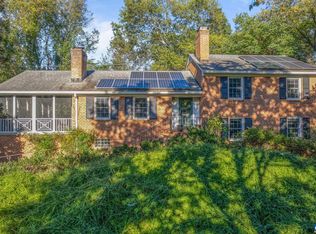 42 Canterbury Rd, Charlottesville, VA 22903