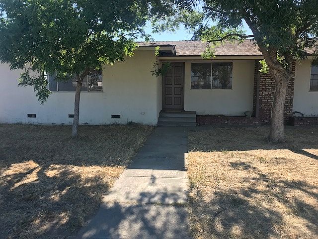 1st image of 12615 Iona Ave