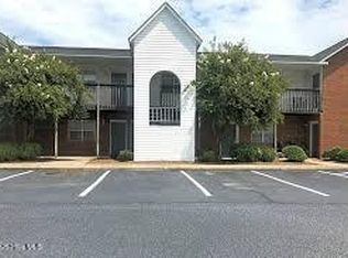 400 Paladin Dr #N, Greenville, NC 27834