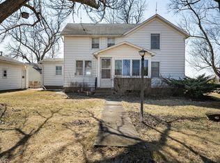 23674 N 700 East Rd, Pontiac, IL 61764