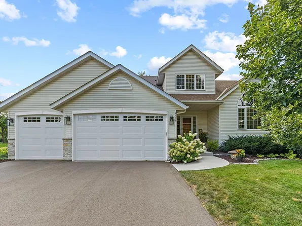 4574 Hummingbird Trl NE, Prior Lake, MN 55372
