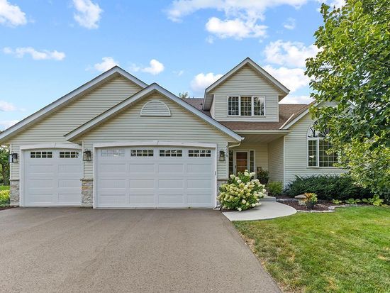 4574 Hummingbird Trl NE, Prior Lake, MN 55372