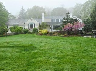 15 Leroy Pl, Chappaqua, NY 10514