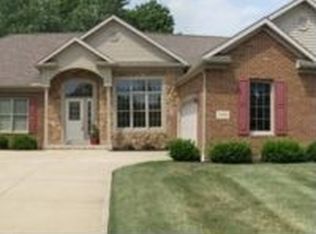 1753 Rockbridge Ct SE, North Canton, OH 44709