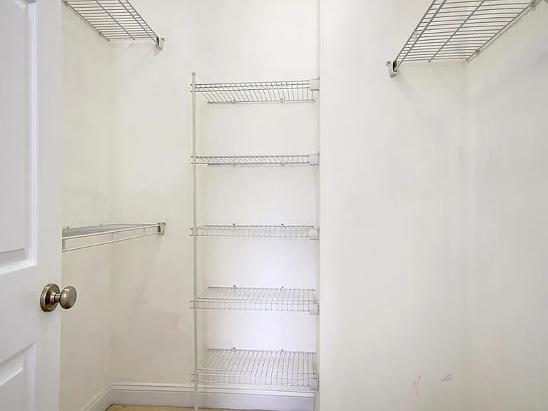 1490 Seabago Dr — Photo 14